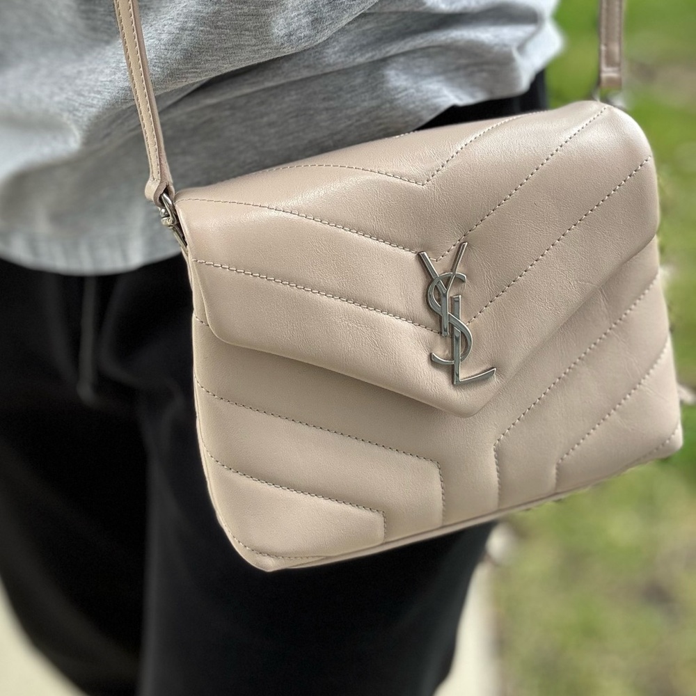 ❣️Authentic Saint Laurent Lulu toy bag with leather shoulder/ crossbody strap - Picture 13 of 13